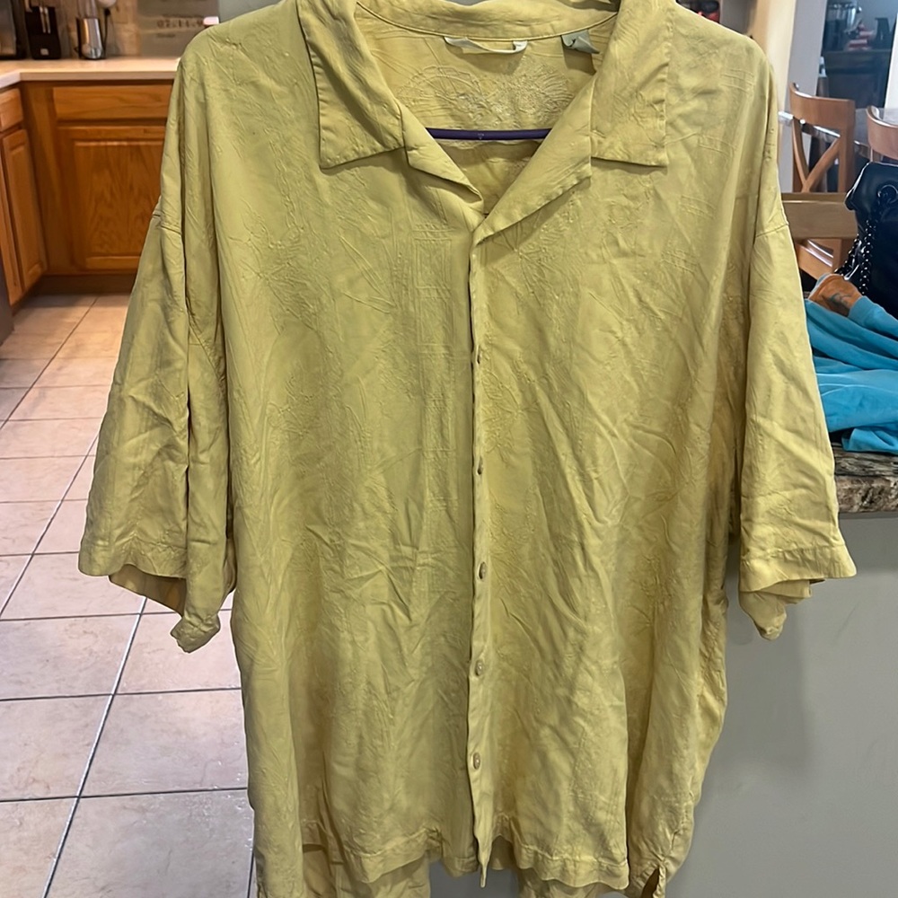 Tommy bahama
